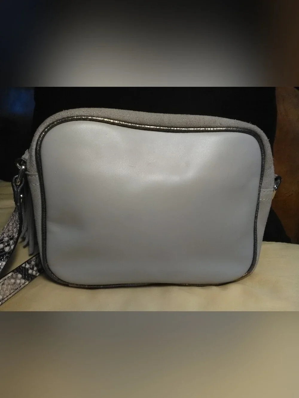 LK. NEW *BEIGE* SAM EDELMAN LEATHER & Shearling Crossbody Bag W/ Fringe Strap